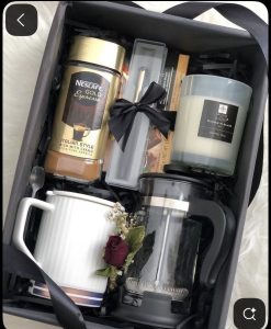 Handcrafted gifts displayed at a Delhi craft market